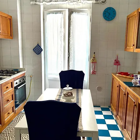 Апартаменти Flower *