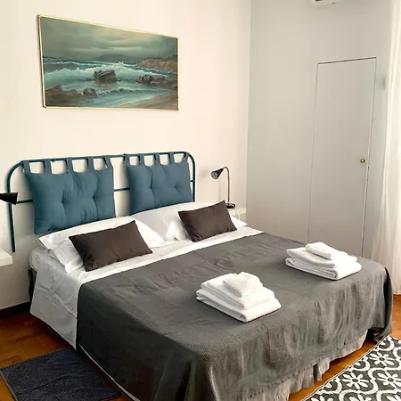 Flower アパート バーリ