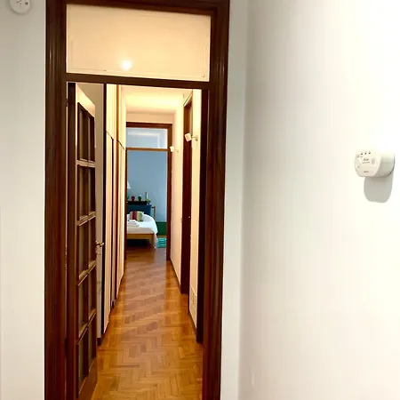 Flower Apartmán Bari