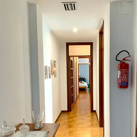 Flower Appartement Bari